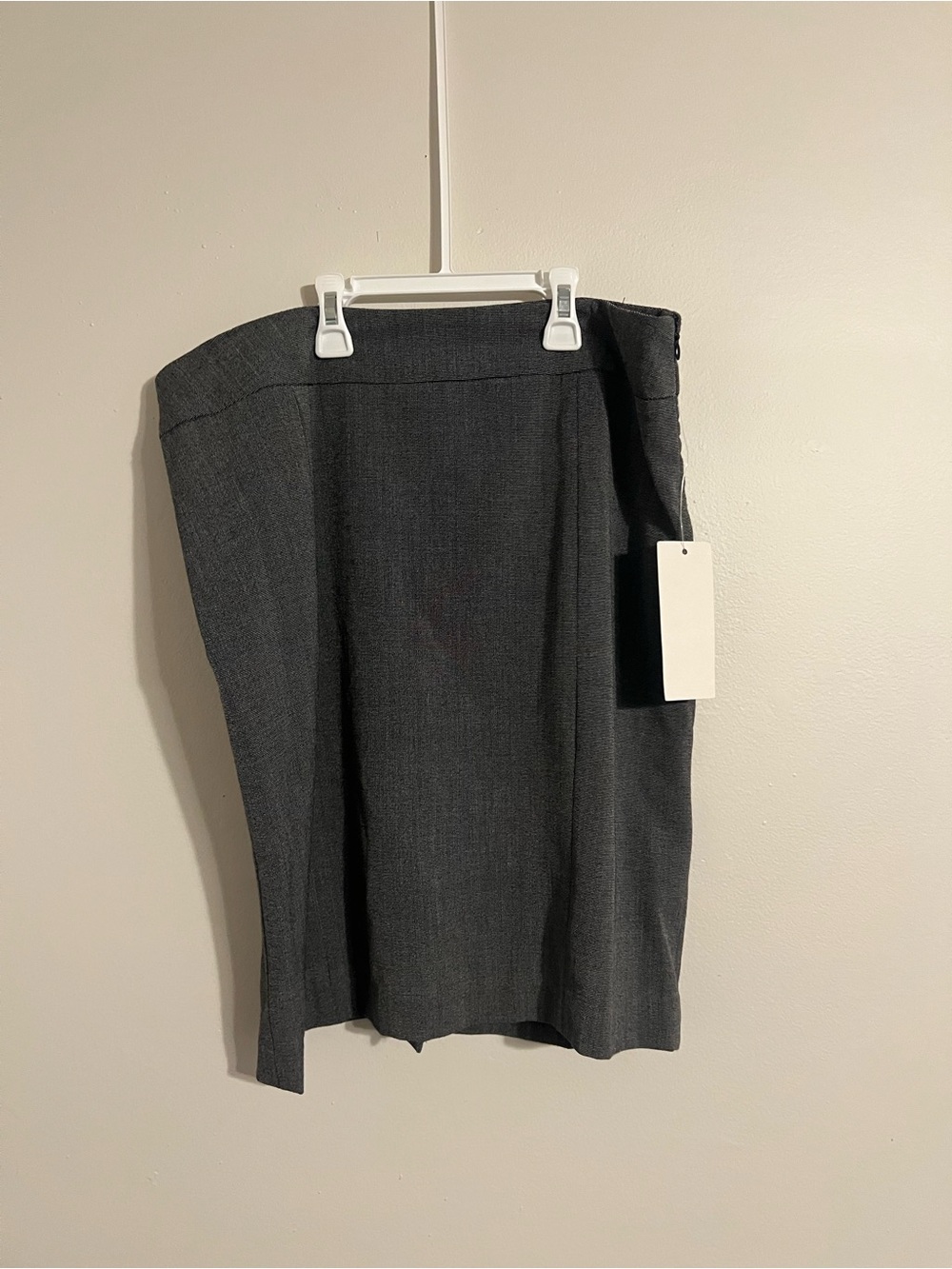 Kenneth Cole Reaction Women’s Pencil Skirt Size 12 Gray Zip Up New With Tags